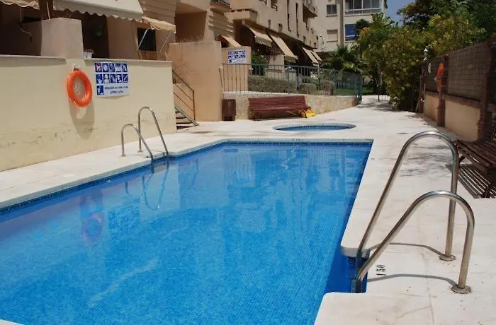 Andaluz Torrecilla نيرخا